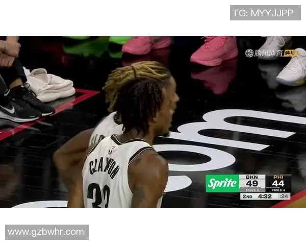 篮网与76人第三节激战回顾球员表现与战术分析
